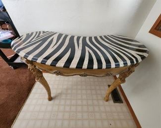 Beautiful Zebra Table with Carved Legs