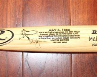 Rawlings, Big Stick Mark McGwire Commemorative Bat. 400th home run, 1998.