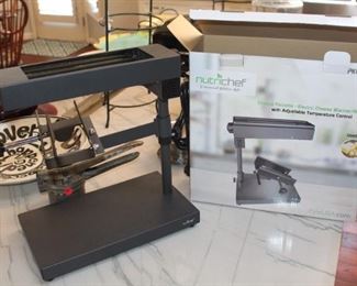 Nutrichef cheese warmer.