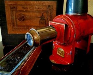 Antique kerosene lamp-powered MAGIC LANTERN and set of slides #25