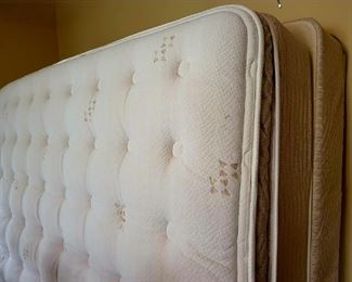 Simmons Queen pillow top mattress with matching box spring and Hollywood frame $140 or bid #71