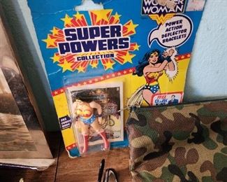 Wonder Woman Figurine 1985