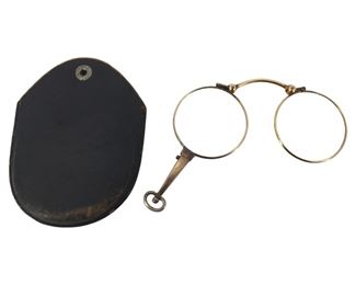 Vintage Chanco Rectracting Eyeglasses & Case
