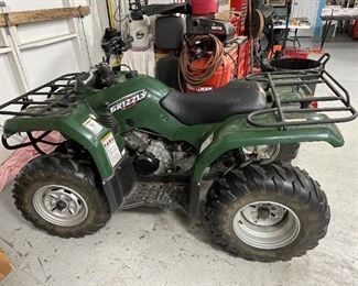 GRIZZLY 350 2WD  4Wheeler