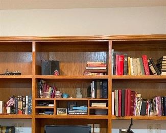 More books & knick knacks