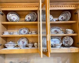 Very large set of beautiful china