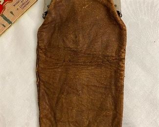 ANTIQUE LEATHER PURSE