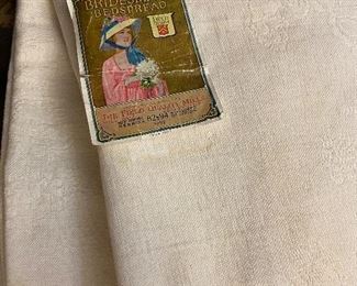 LINEN HOMESPUN ANTIQUE BEDSPREAD