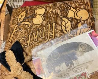 PYRO WOOD HANKIE BOX