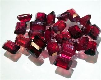 Loose Red Gemstones, Believed To Be Ruby, Approx 7.43 g (37.15 ct)