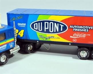Nylint GMC DuPont Racing Team Jeff Gordon Pressed Metal Cabover 18-Wheeler, 21.25" Long