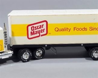 Nylint MC Oscar Mayer Pressed Metal Cabover 18-Wheeler, 21.25" Long