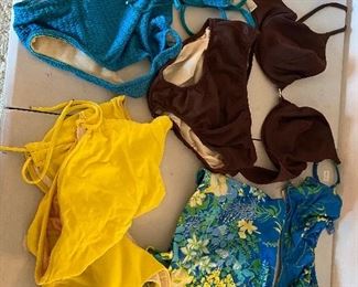 Vintage bikinis-ooh la la! Is it summer yet?