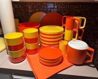 Heller Massimo Vignelli melamine plates, bowls and mugs.....