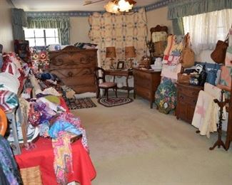 PRIMARY BEDROOM OVERVIEW