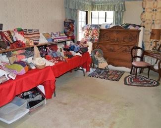 PRIMARY BEDROOM OVERVIEW