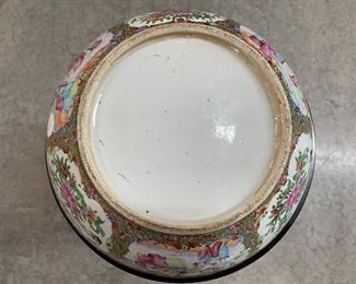 Bottom of Rose Medallion Bowl