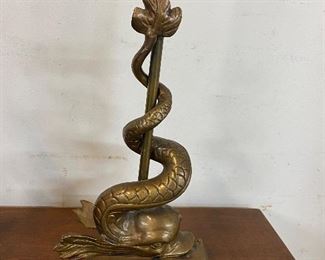 Close up of the dolphin