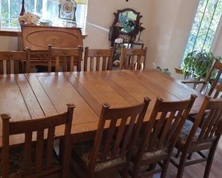 Dinette Table And Chairs