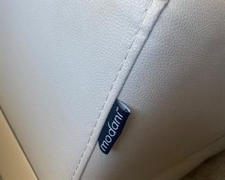 Modani Leather Sectional Sofa 