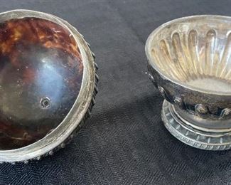68______$90 
English silver London 3D x 4H Globe with tortoise shell top