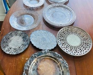 #129 -$80  Lot silver plated and glass serving plates 