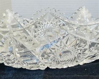 #137 - $96 - Set of 3 cut crystal serving pieces 