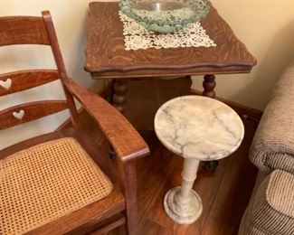 MARBLE STAND, OAK CLAW FOOT TABLE