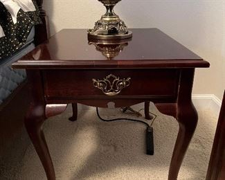 lamp table
