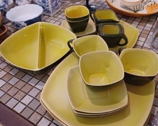 Vintage dinnerware
