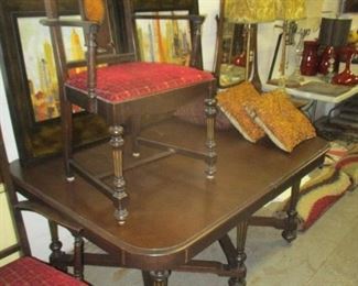 1930'S DINING TABLE AND 8 CHAIRS