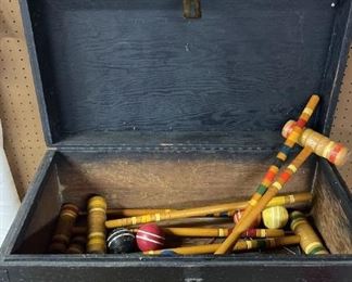 Croquet Set with Wood Food Locker