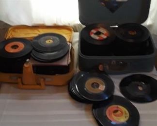 MANY 45s. Includes Beatles and a Few Elvis