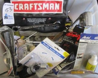 BIN MISC TOOLS AND MORE SOME NOS INCLUDING FLEXIBLE RATCHET DRIVER, BALL PAINT MARKER AND MORE