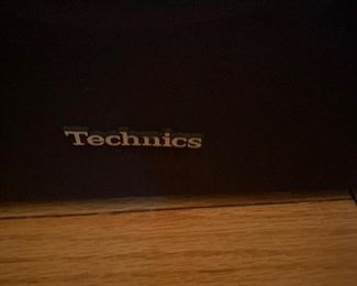 Technics Speakers