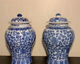 Blue and White Porcelain Temple Jars