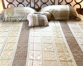 Vintage Drexel Mahogany King Size Bed Headboard, Mattress Set, Mattress Cover, and Bedding