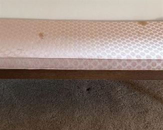 Vintage Drexel Mahogany Upholstered Bench Matches The Other Bedroom Furniture In Sale