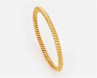 95: Italian Twist Motif Hinged Bangle Bracelet 14k, 11.4dwt