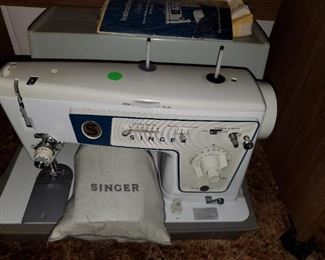 Singer portable sewing machine