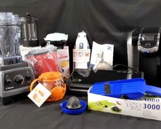 ENDING ON SATURDAY NIGHT!
"Seasonal Storage Spectacular" in Augusta, GA. Starts Closing Sat 11/19 at 8pm. Pickup: 11/21 2-6pm. Please click here to see more photos, descriptions, and current bids: https://ctbids.com/estate-sale/18971