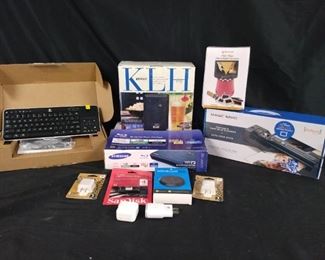 ENDING ON SATURDAY NIGHT!
"Seasonal Storage Spectacular" in Augusta, GA. Starts Closing Sat 11/19 at 8pm. Pickup: 11/21 2-6pm. Please click here to see more photos, descriptions, and current bids: https://ctbids.com/estate-sale/18971
