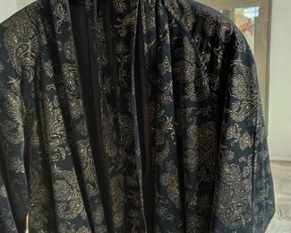 kimono style outfit
