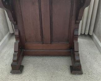 Antique podium