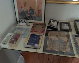 vintage art, modern picture frame/photo album