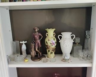 vases, drinking set, figurines
