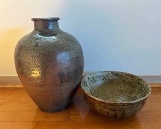 KDE005- Art Pottery Vase & Bowl