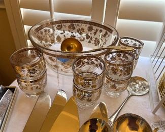 Vintage punchbowl with cups