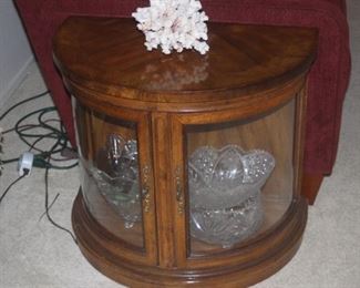 Short end table curio cabinet. Cut glass and coral.