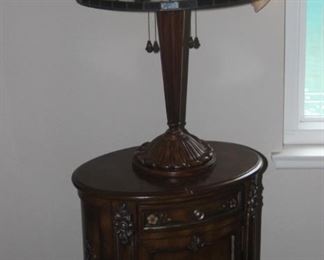 Tiffany style table lamp and small end table.